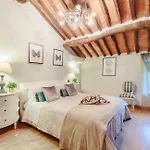 Villa Matilde, With Private Pool On The Lucca Hills