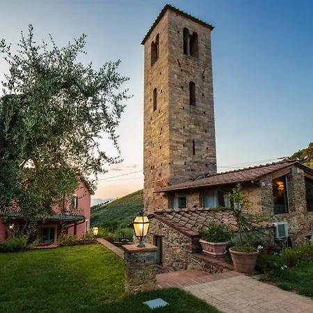 Villa Matilde, With Private Pool On The Lucca Hills
