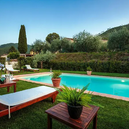 Villa Matilde, With Private Pool On The Lucca Hills Capannori