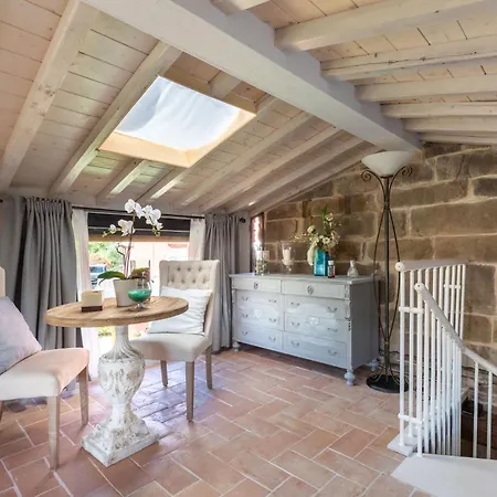 Matilde, With Private Pool On The Lucca Hills *