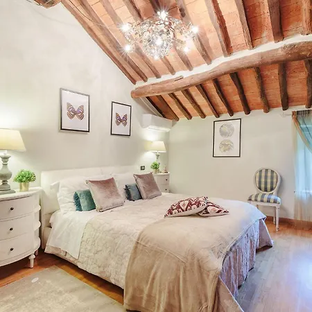 Villa Matilde, With Private Pool On The Lucca Hills
