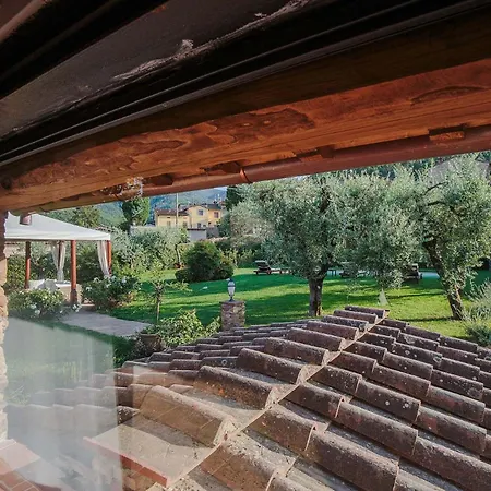 Villa Matilde, With Private Pool On The Lucca Hills *
