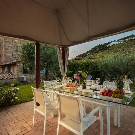 Matilde, With Private Pool On The Lucca Hills Villa Capannori